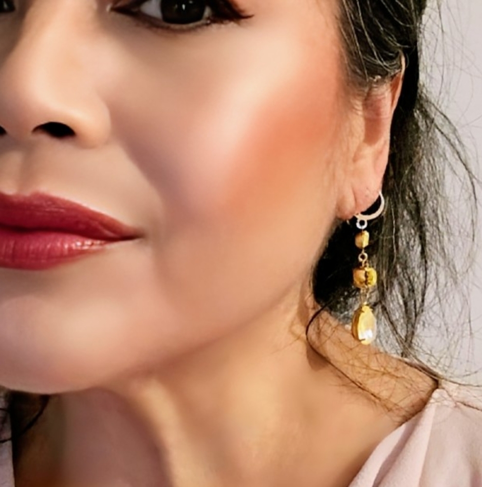 Victorian Sunshine Yellow Swarovski & Flowe Crystals In Three Tiered GP Earrings - Picture 6 of 7